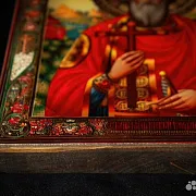 На память: Икона деревянная "Святой князь Владимир" — фотография 6