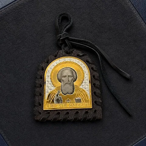 В подарок: Икона Сергия Радонежского в машину.