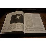 Закон и справедливость — книга в коже — необычный подарок — фотография 2