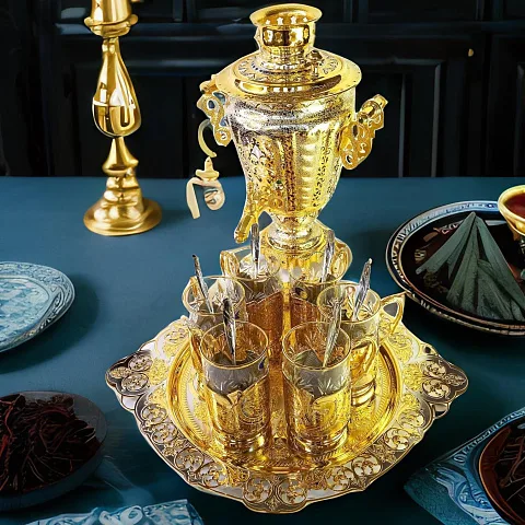 На память: Чайный набор с самоваром. Златоуст