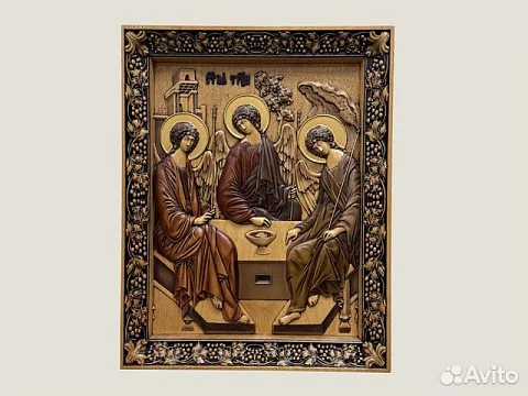 Подарочная резная икона из дерева Святая Троица