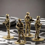Бронзовый набор солдатиков «Вежливая армия», 4 шт., 1:35 — необычный подарок — фотография 1