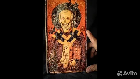 Св. Николай Чудотворец. Икона. Дерев — красивый подарок