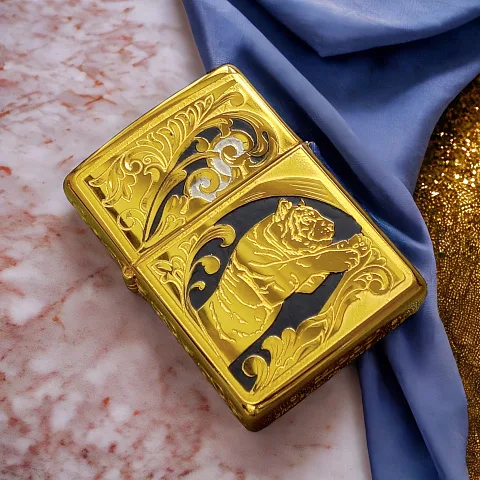Зажигалка Zippo "Хищник" № 2 — красивый подарок