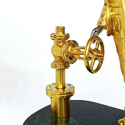 Подарочная бронзовая композиция «Сотрудник газовой промышленности» — фотография 4