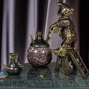 Фигурка «Гном-химик» на змеевике — необычный подарок — фотография 1