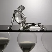 Скульптура «Три возраста женщины» из стекла — необычный подарок — фотография 4