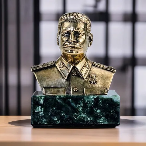 Бронзовый бюст «И.В. Сталин» — красивый подарок